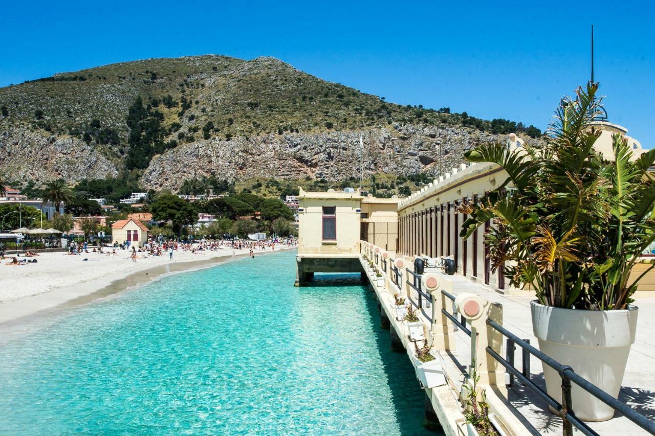 Casa Con Terrazza Sul Mare All'Addaura Palermo Exterior photo